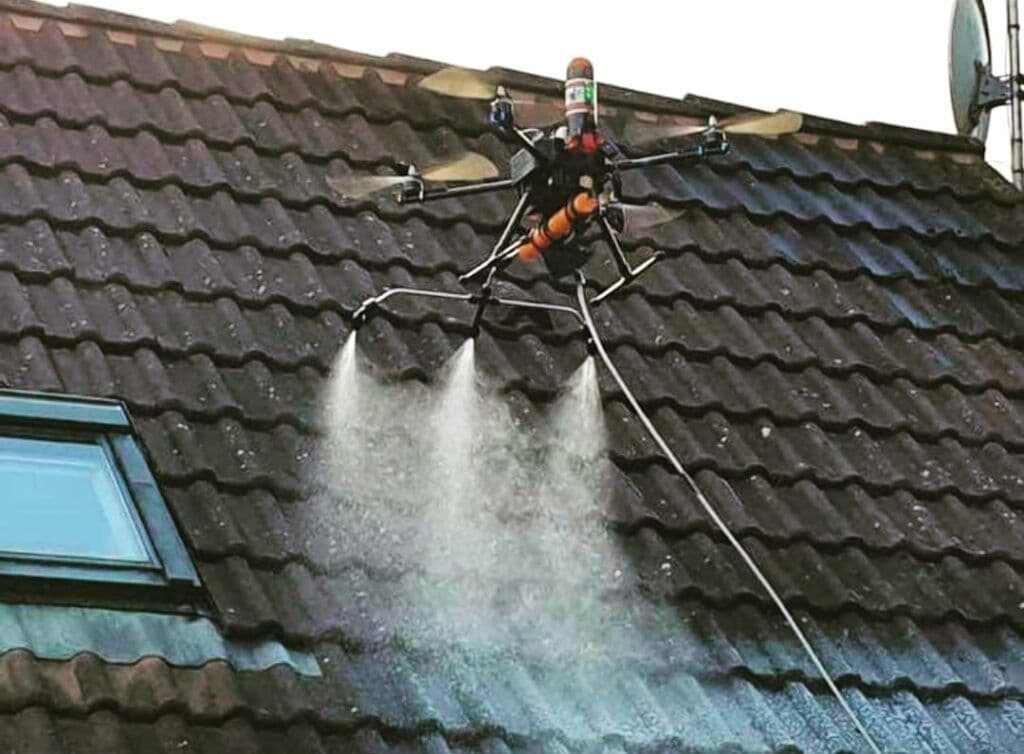Les meilleurs nettoyeurs de toiture par drone à Mulhouse : choisir une prestation adaptée